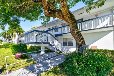 173 Upminster H, Deerfield Beach: photo 1 of 21