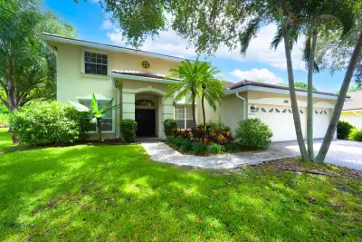 248 Bluejay Ln, Jupiter: photo 1 of 23