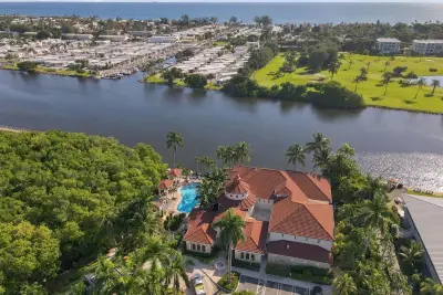 1307 Tuscany Way, Boynton Beach: photo 1 of 39