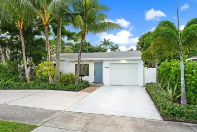 5521 Parker Ave, West Palm Beach: photo 1 of 38