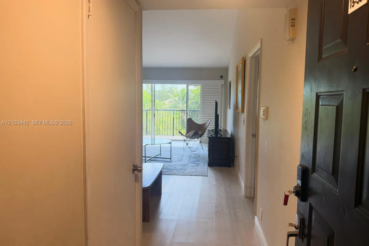 8721 Wiles Rd #303, Coral Springs: photo 1 of 30