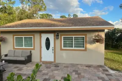 16355 Downers Dr E #2, Loxahatchee: photo 1 of 8