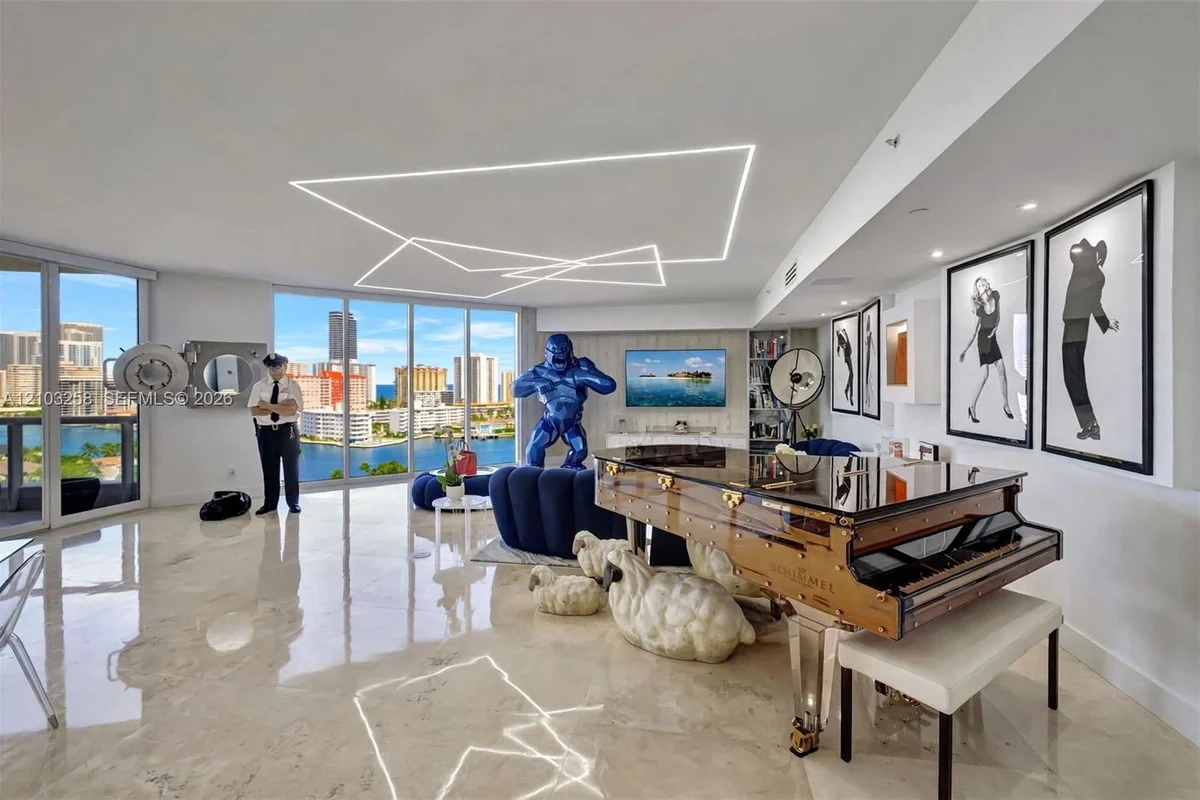 21200 Point Pl #1204, Aventura: photo 1 of 82