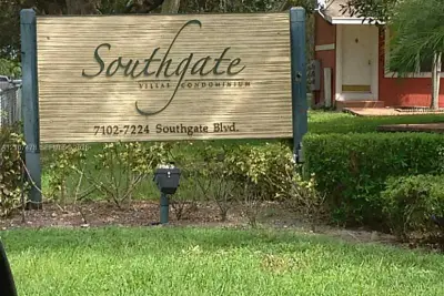 7104 Southgate Blvd, Tamarac: photo 1 of 9