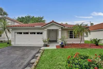 631 NW 135th Ter, Plantation: photo 1 of 51
