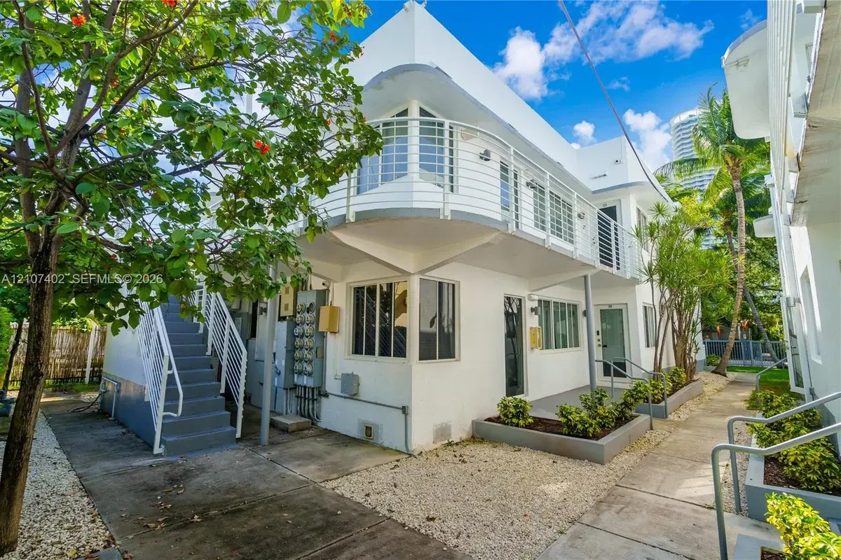 551 Michigan Ave #223, Miami Beach: photo 1 of 18