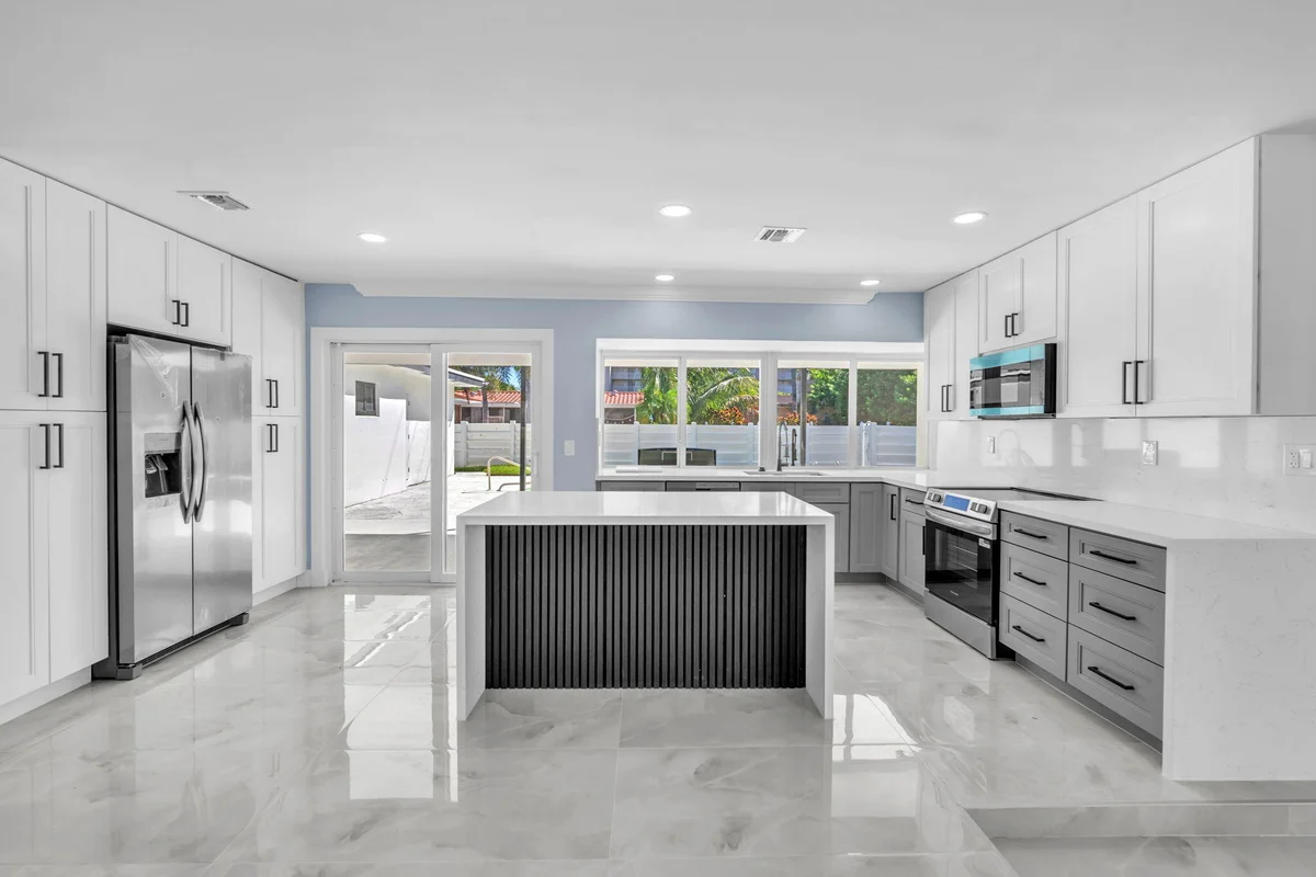 5000 Adams St, Hollywood: photo 1 of 78