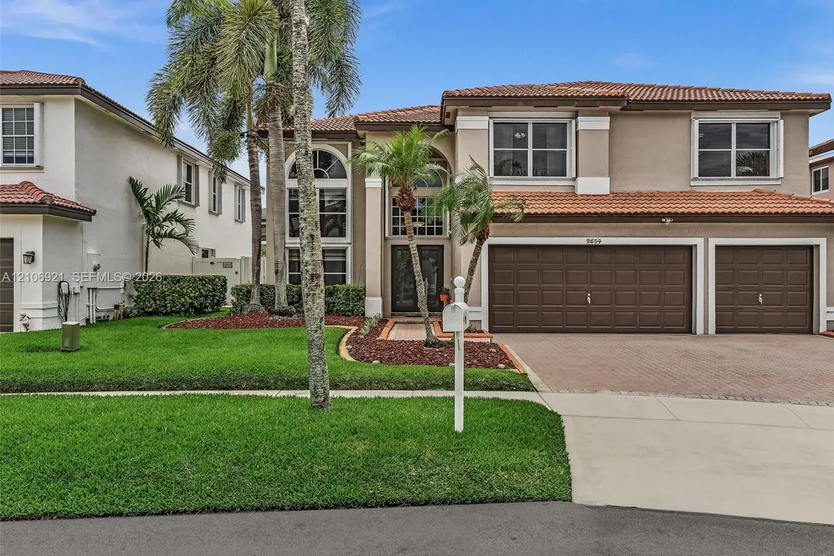 2654 SW 181st Ter, Miramar: photo 1 of 30
