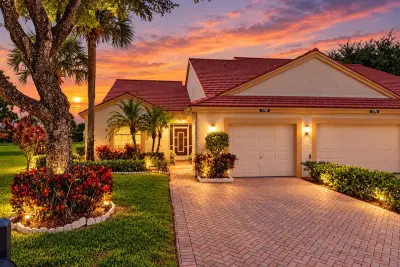 7700 Coral Lake Dr, Delray Beach: photo 1 of 63