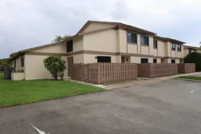 10675 NW 30th Pl #2, Sunrise: photo 1 of 23