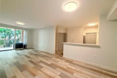 17100 N Bay Rd #1214, Sunny Isles Beach: photo 1 of 29
