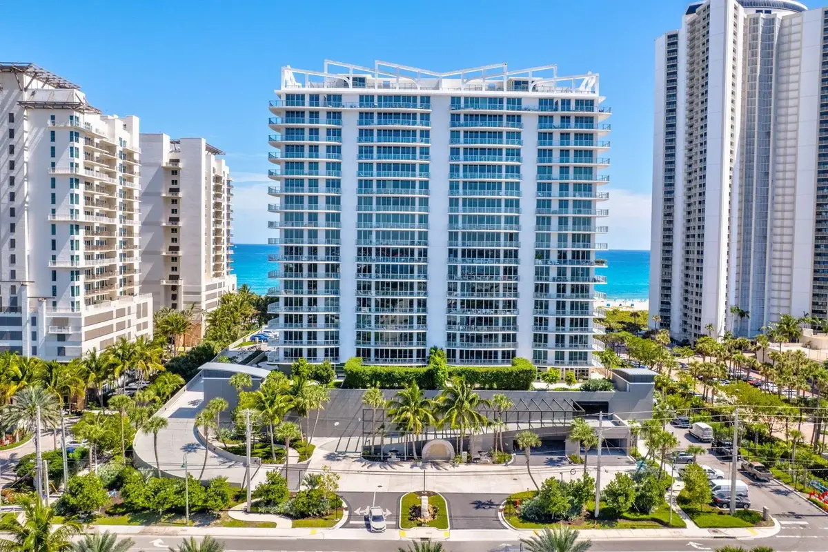 3100 N Ocean Dr #P-805, Riviera Beach: photo 1 of 34