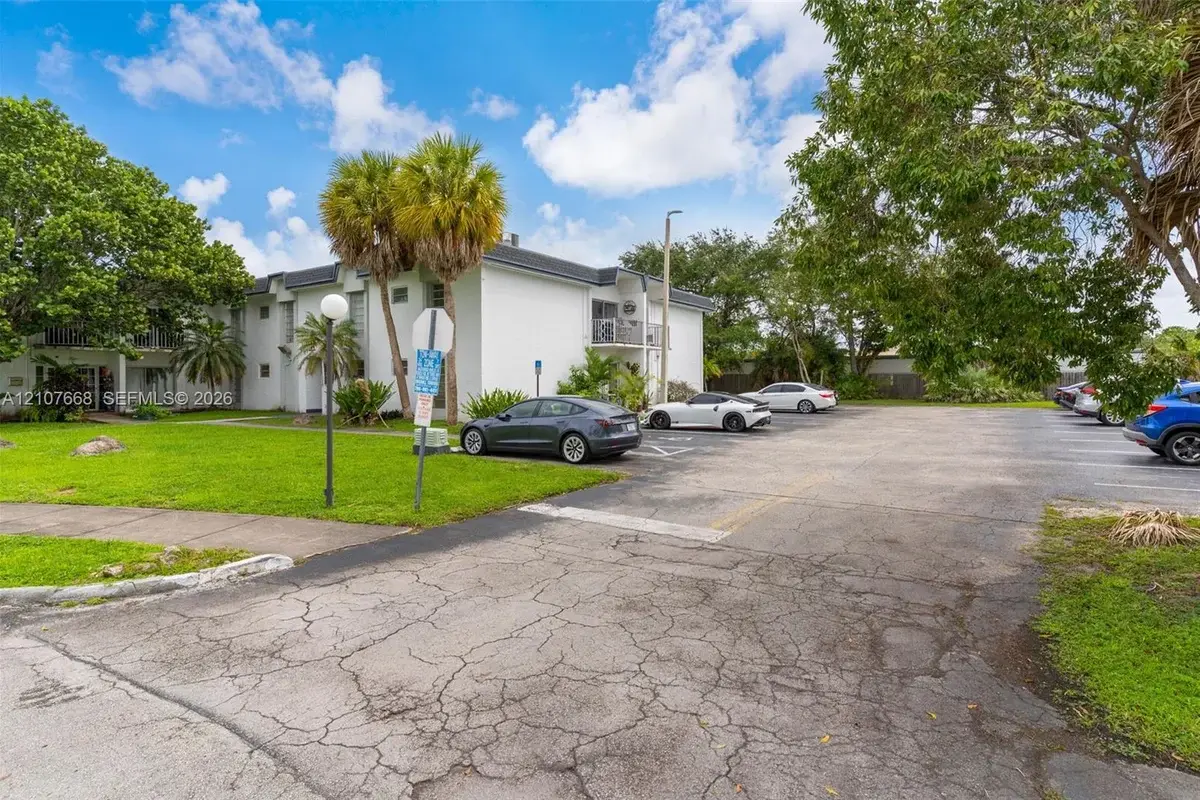 7245 SW 94th Pl #K4, Miami: photo 1 of 34