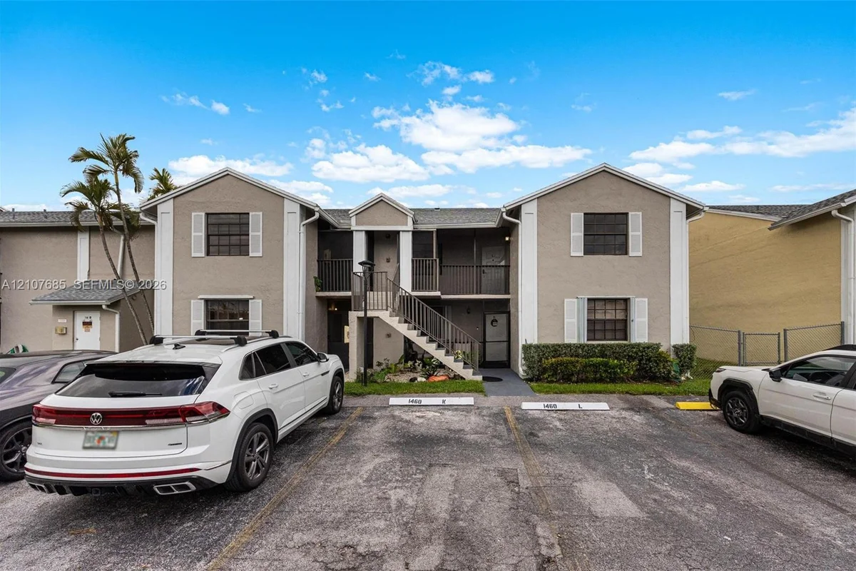 1460 Jefferson Dr #1460L, Homestead: photo 1 of 32