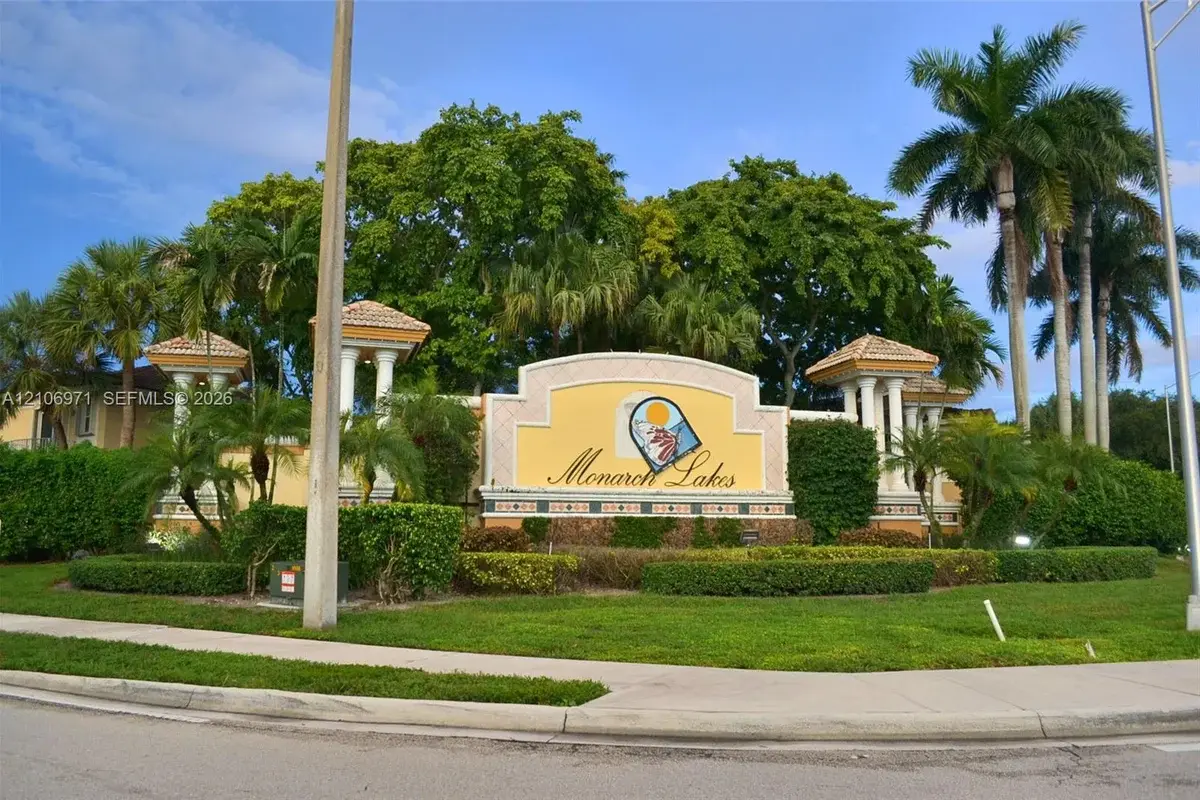 12813 SW 32nd St #138, Miramar: photo 1 of 29
