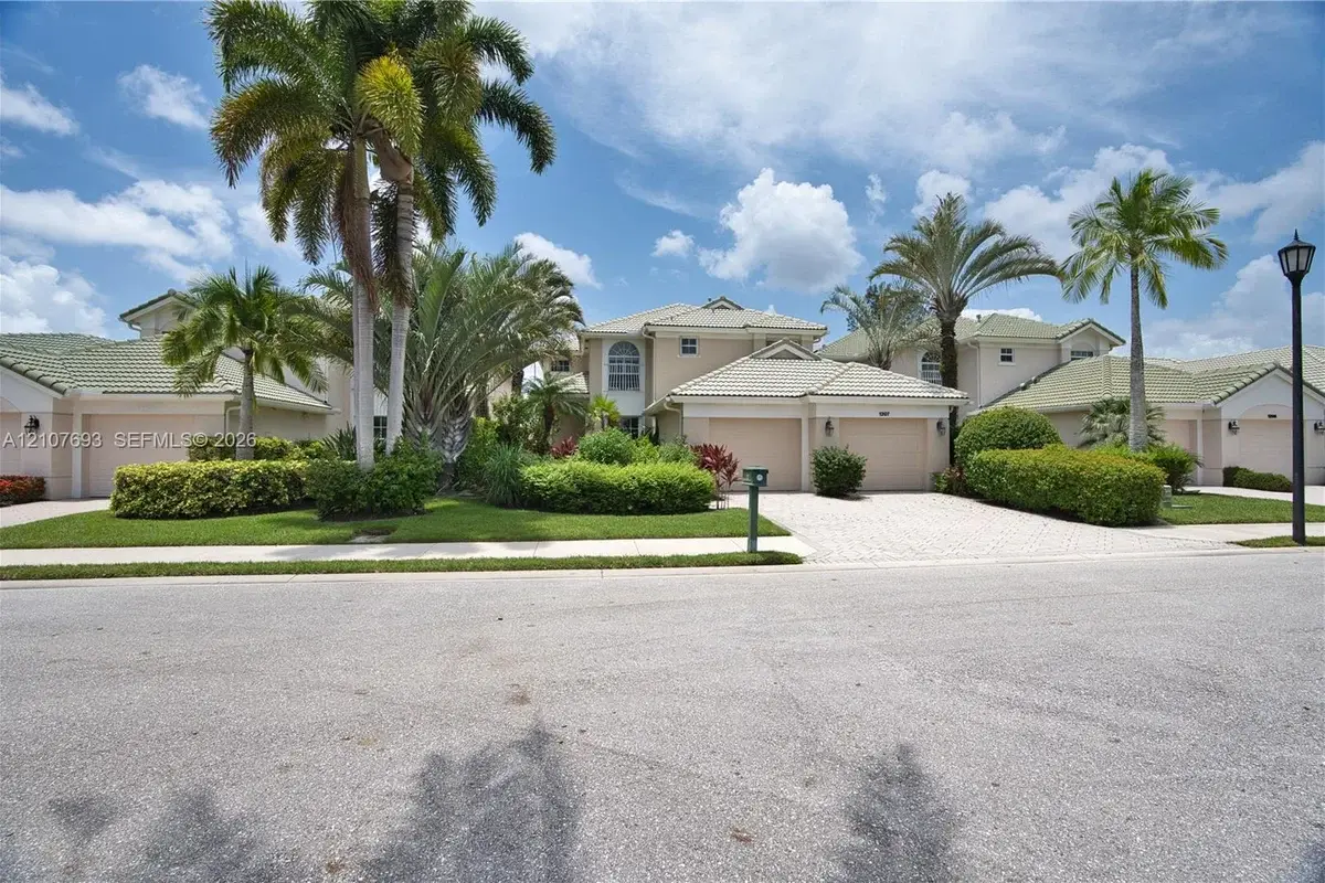 1207 General Pointe Trace, Palm Beach Gardens: photo 1 of 48