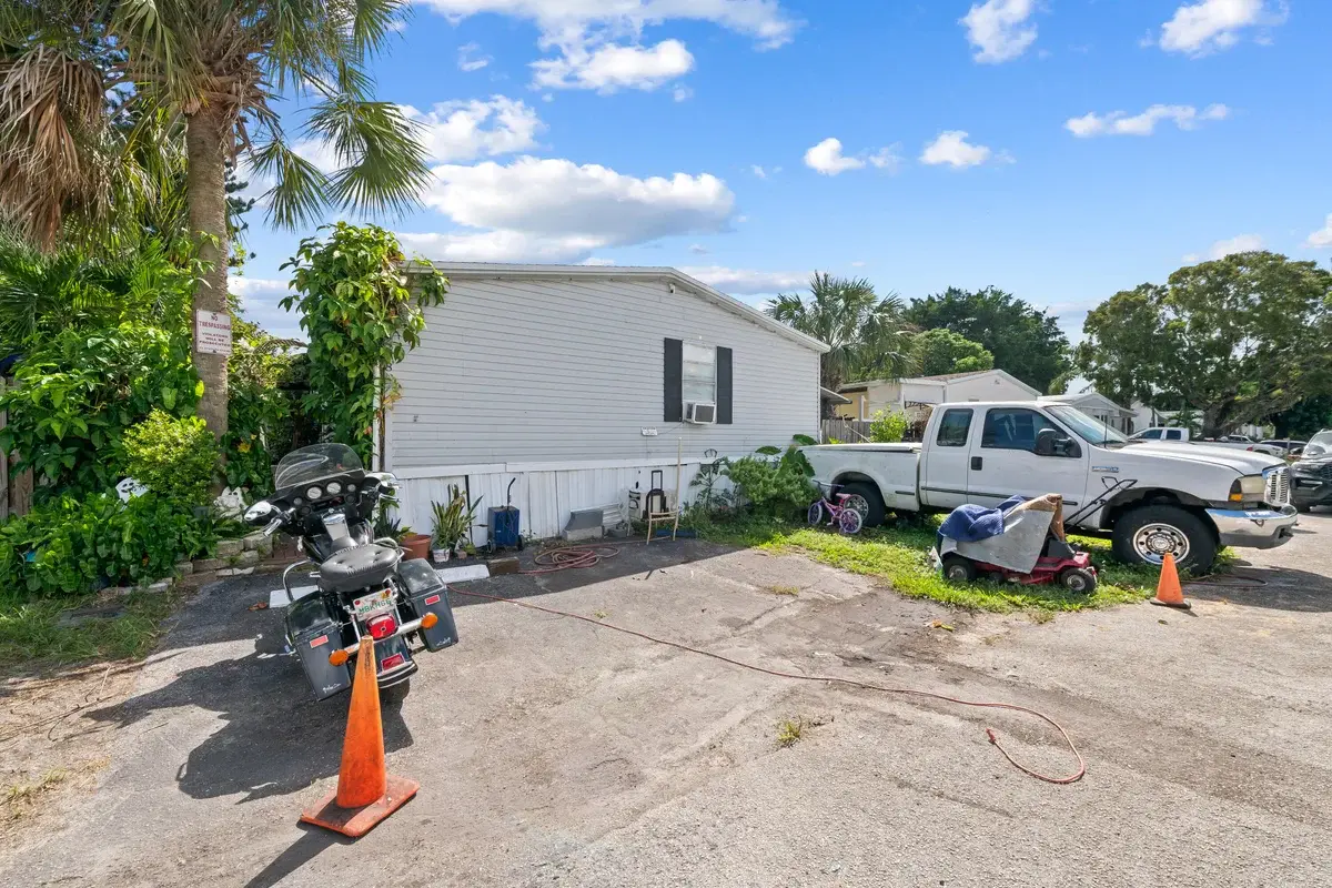22878 Sailfish Rd, Boca Raton: photo 1 of 3