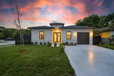 2791 NW 11th Ct, Fort Lauderdale: photo 1 of 67
