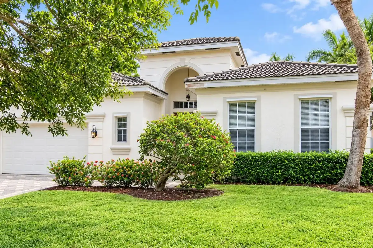 1704 Annandale Cir, Royal Palm Beach: photo 1 of 2