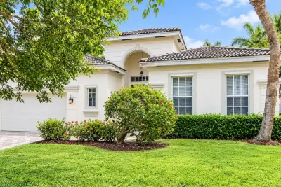 1704 Annandale Cir, Royal Palm Beach: photo 1 of 2