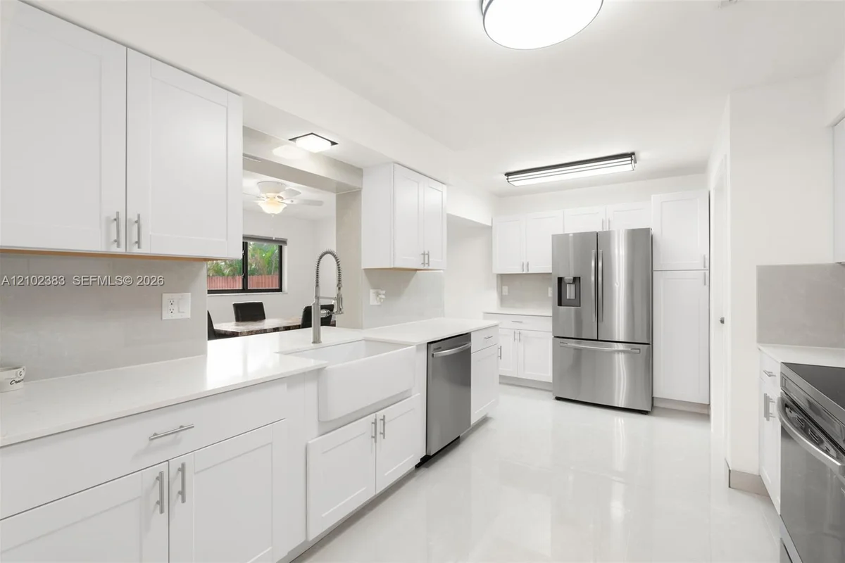 5510 Polk St, Hollywood: photo 1 of 39