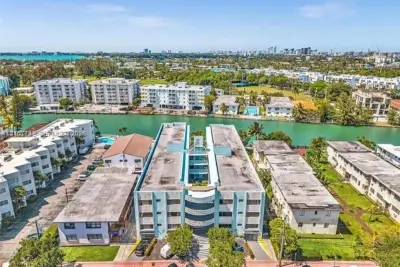 1165 Marseille Dr #22, Miami Beach: photo 1 of 13