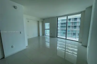 1100 S Miami Ave #1806, Miami: photo 1 of 10