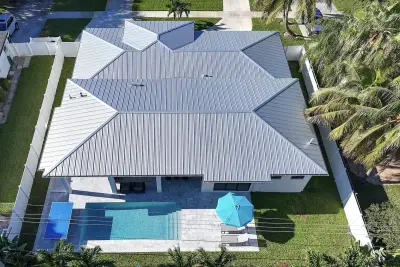 540 Driftwood Rd, North Palm Beach: photo 1 of 37