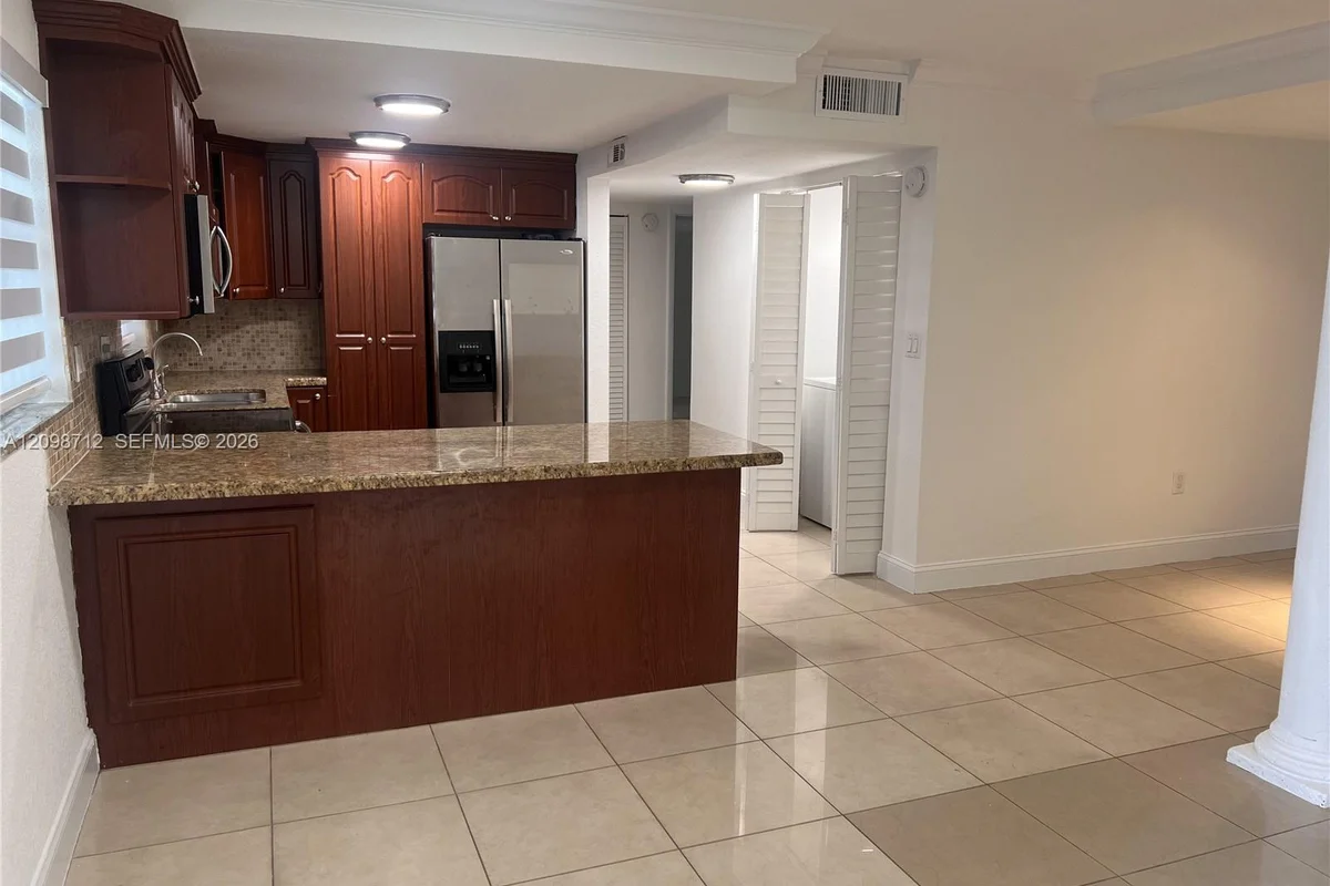 200 NW 87th Ave #J106, Miami: photo 1 of 17