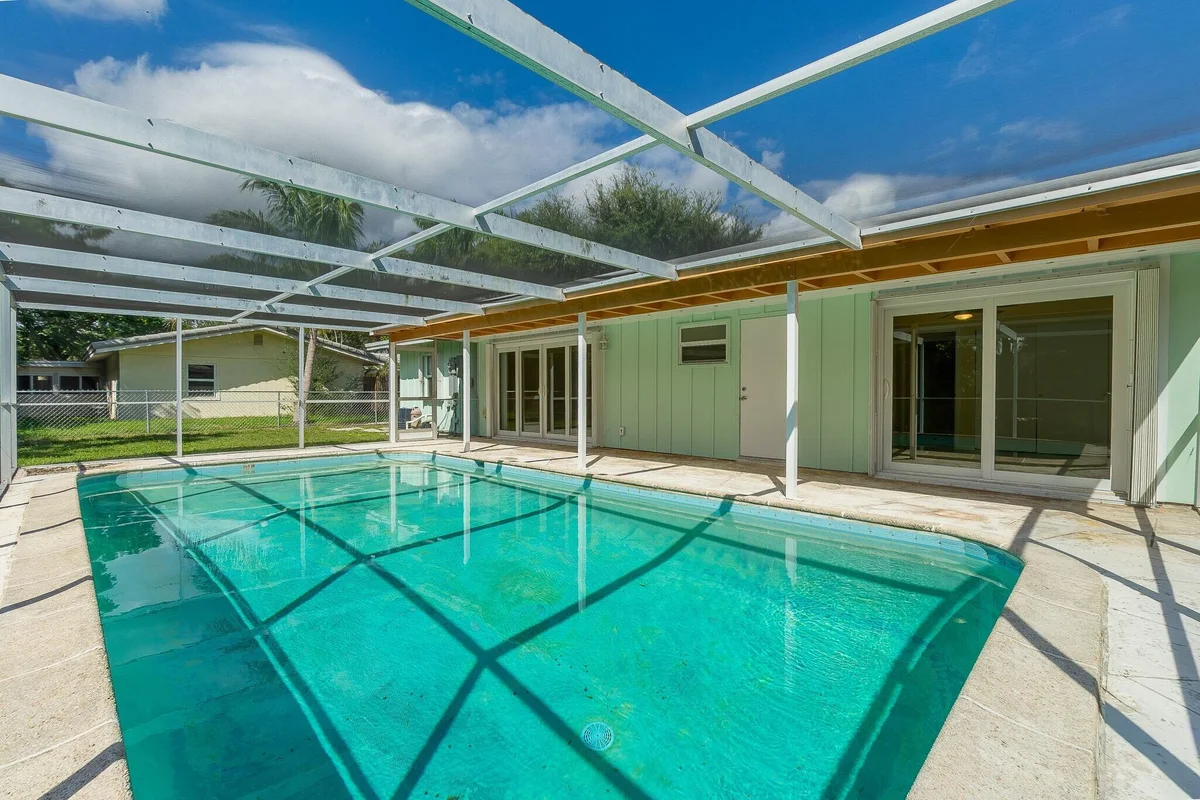 1166 SW 4th St, Boca Raton: photo 1 of 48