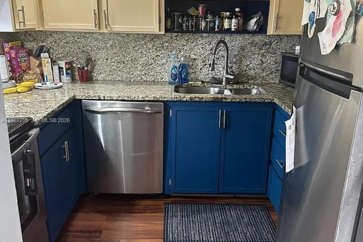 840 SW 74th Ave, North Lauderdale: photo 1 of 3