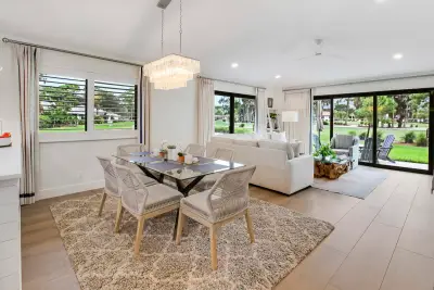 815 Club Dr, Palm Beach Gardens: photo 1 of 31