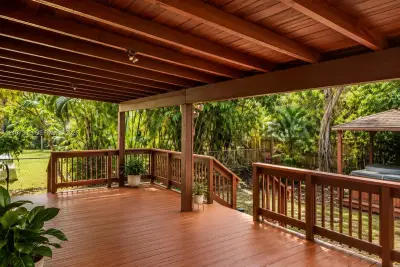 164 Navajo St, Miami Springs: photo 1 of 12