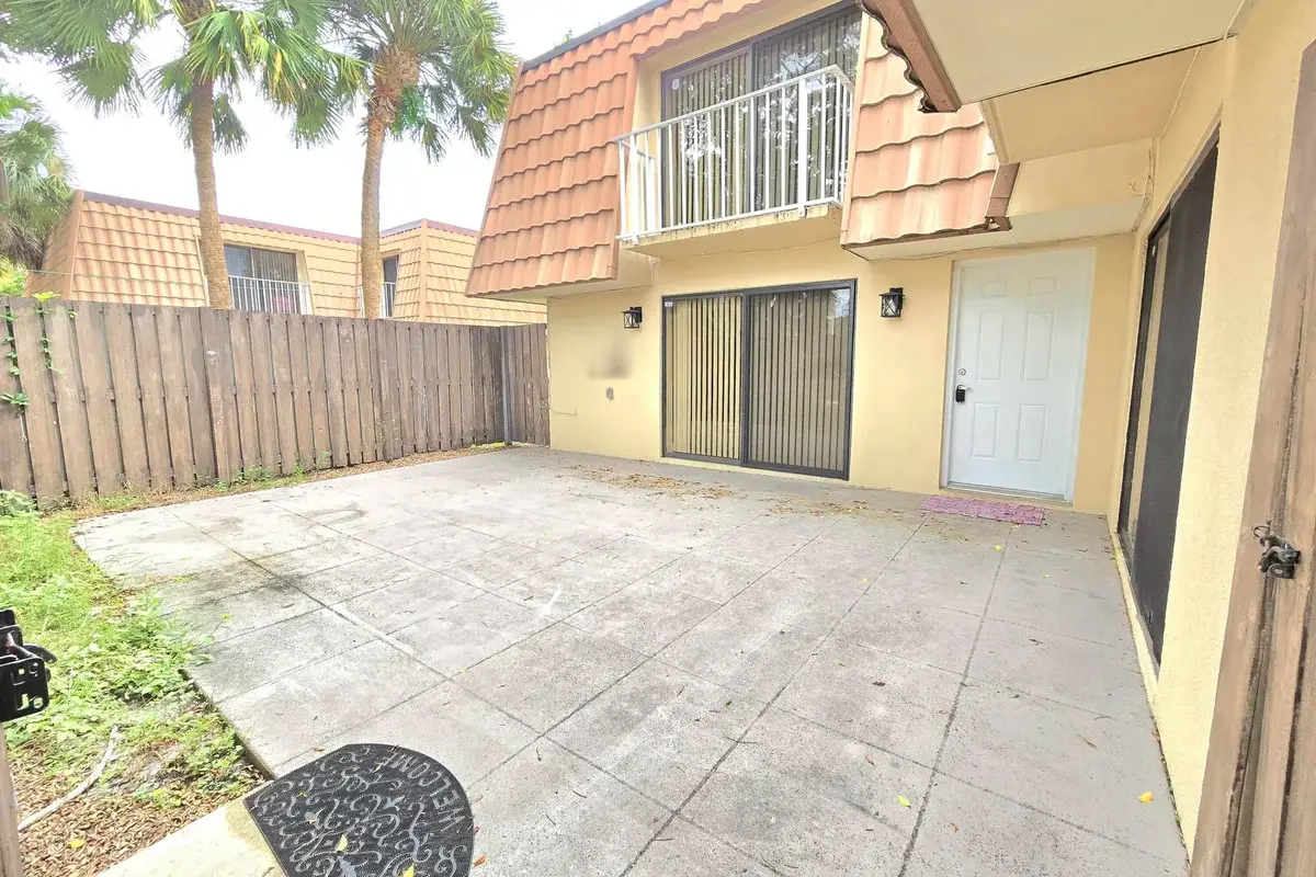 710 Mill Valley Pl, West Palm Beach: photo 1 of 19