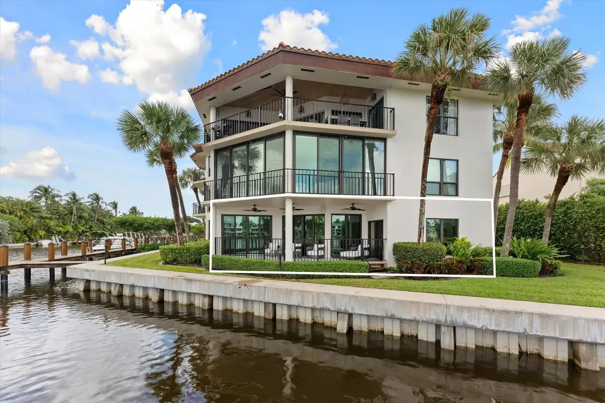 800 Andrews Ave #9, Delray Beach: photo 1 of 30