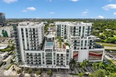 3900 Biscayne Blvd #S-320, Miami: photo 1 of 36