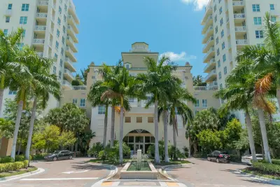 400 N Federal Hwy #204n, Boynton Beach: photo 1 of 12