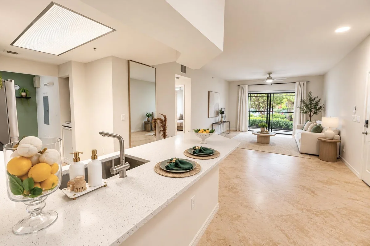 2729 Anzio Ct #102, Palm Beach Gardens: photo 1 of 30