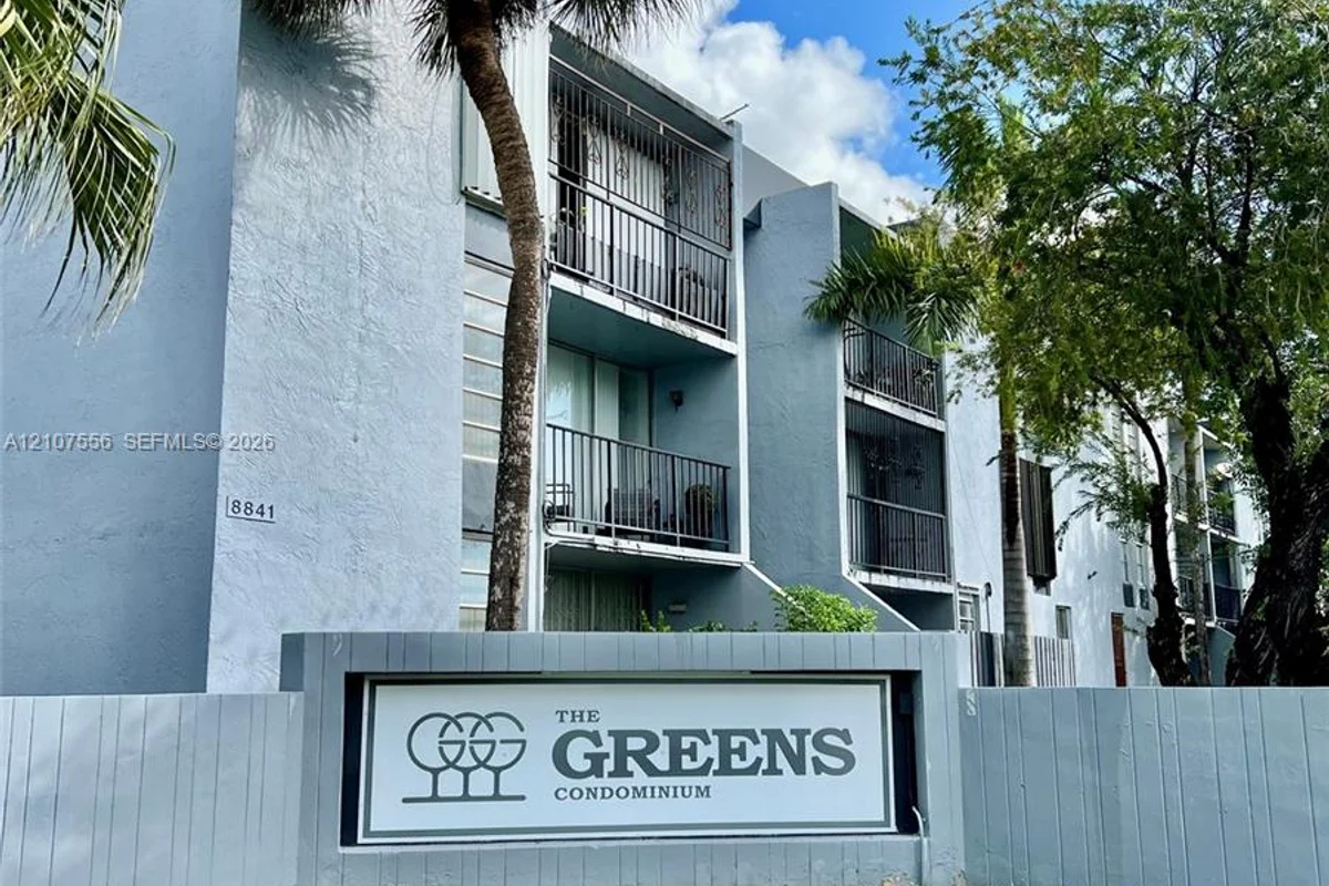 8821 W Flagler St #306, Miami: photo 1 of 20