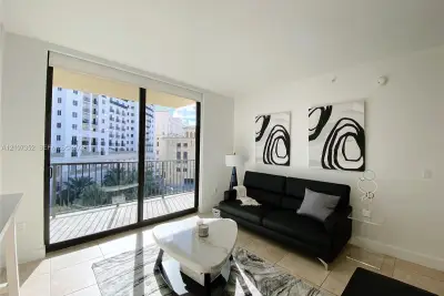 55 Merrick Way #704, Coral Gables: photo 1 of 14