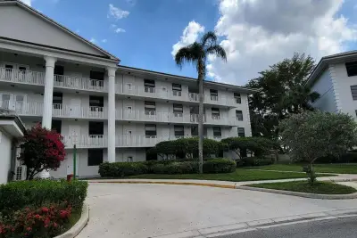 3516 Whitehall Dr #106, West Palm Beach: photo 1 of 16