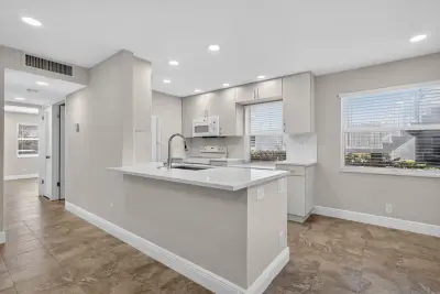 883 Normandy Trl, Delray Beach: photo 1 of 26