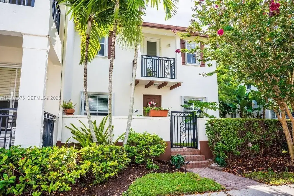4654 Monarch Way, Coconut Creek: photo 1 of 34