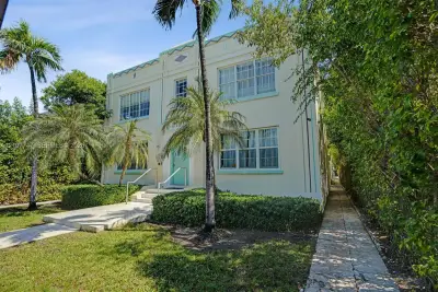 1027 Euclid Ave #7, Miami Beach: photo 1 of 18