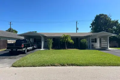 3140 NE 5th Ave, Boca Raton: photo 1 of 29