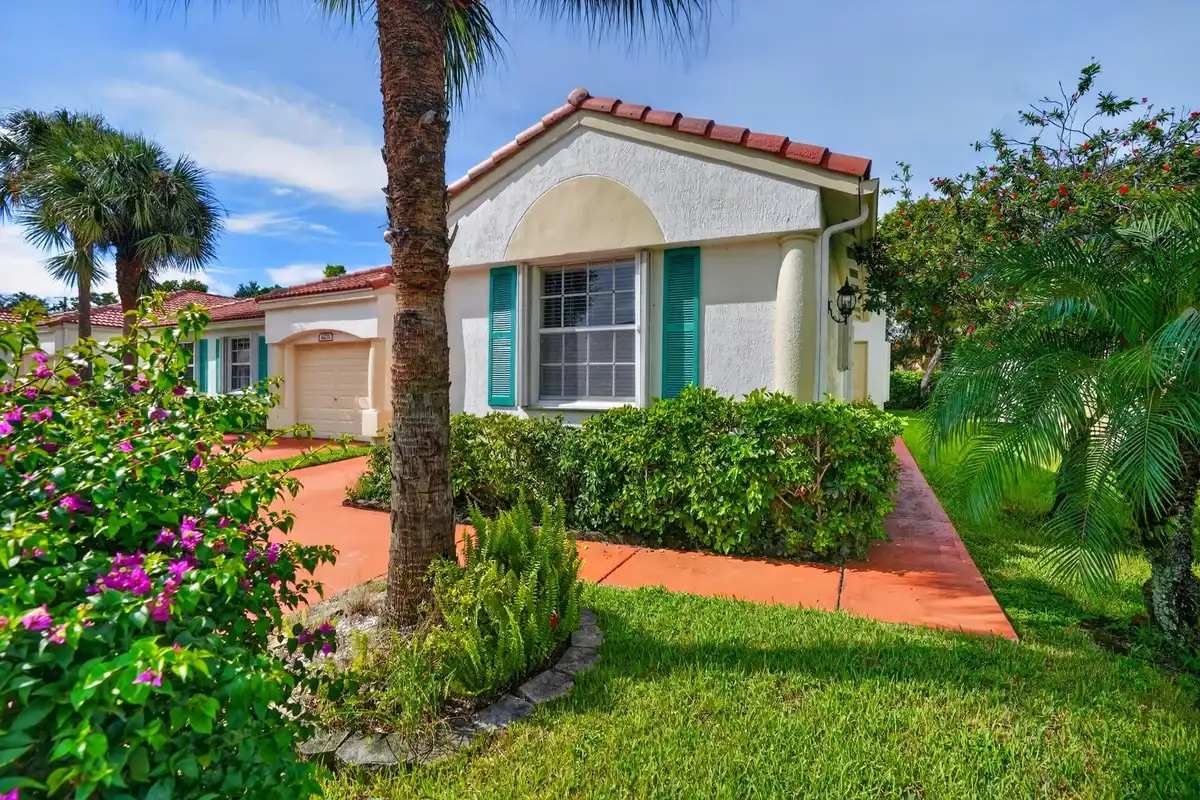 6267 Petunia Rd, Delray Beach: photo 1 of 42