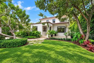 435 W 51st St, Miami Beach: photo 1 of 45