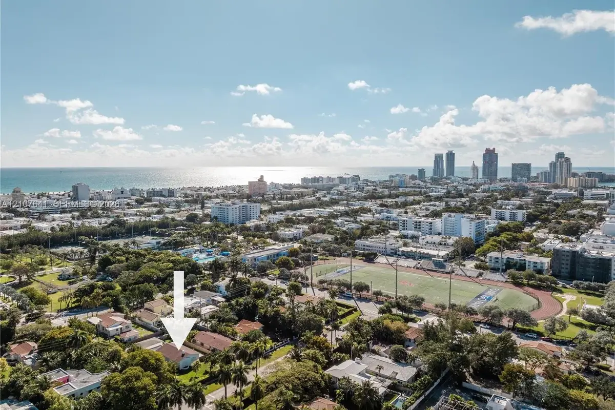 1255 Lenox Ave, Miami Beach: photo 1 of 17