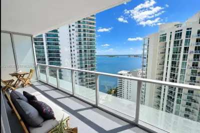 1300 Brickell Bay Dr #2405, Miami: photo 1 of 17
