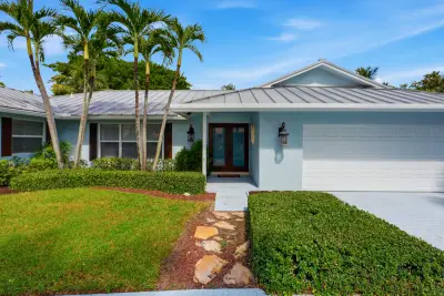 2919 Banyan Blvd Cir NW, Boca Raton: photo 1 of 53